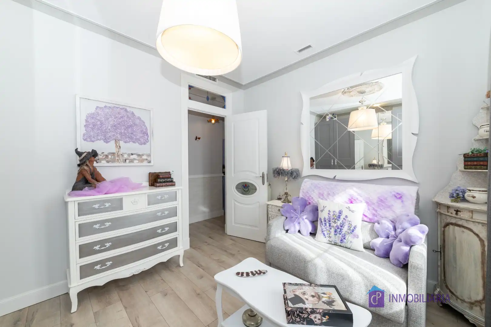 Habitación de Piso en venta en Zaragoza con Aire acondicionado, Calefacción y Horno