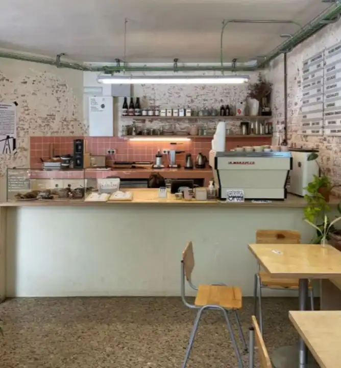 Business premises for transfer in Chamberí, imagen 2