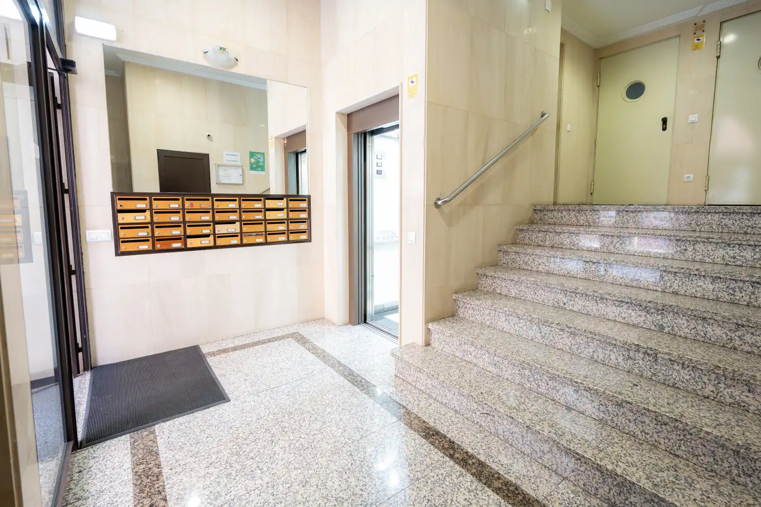 Piso con ascensor en venta en Oviedo - FRATERNIDAD 10, imagen 14