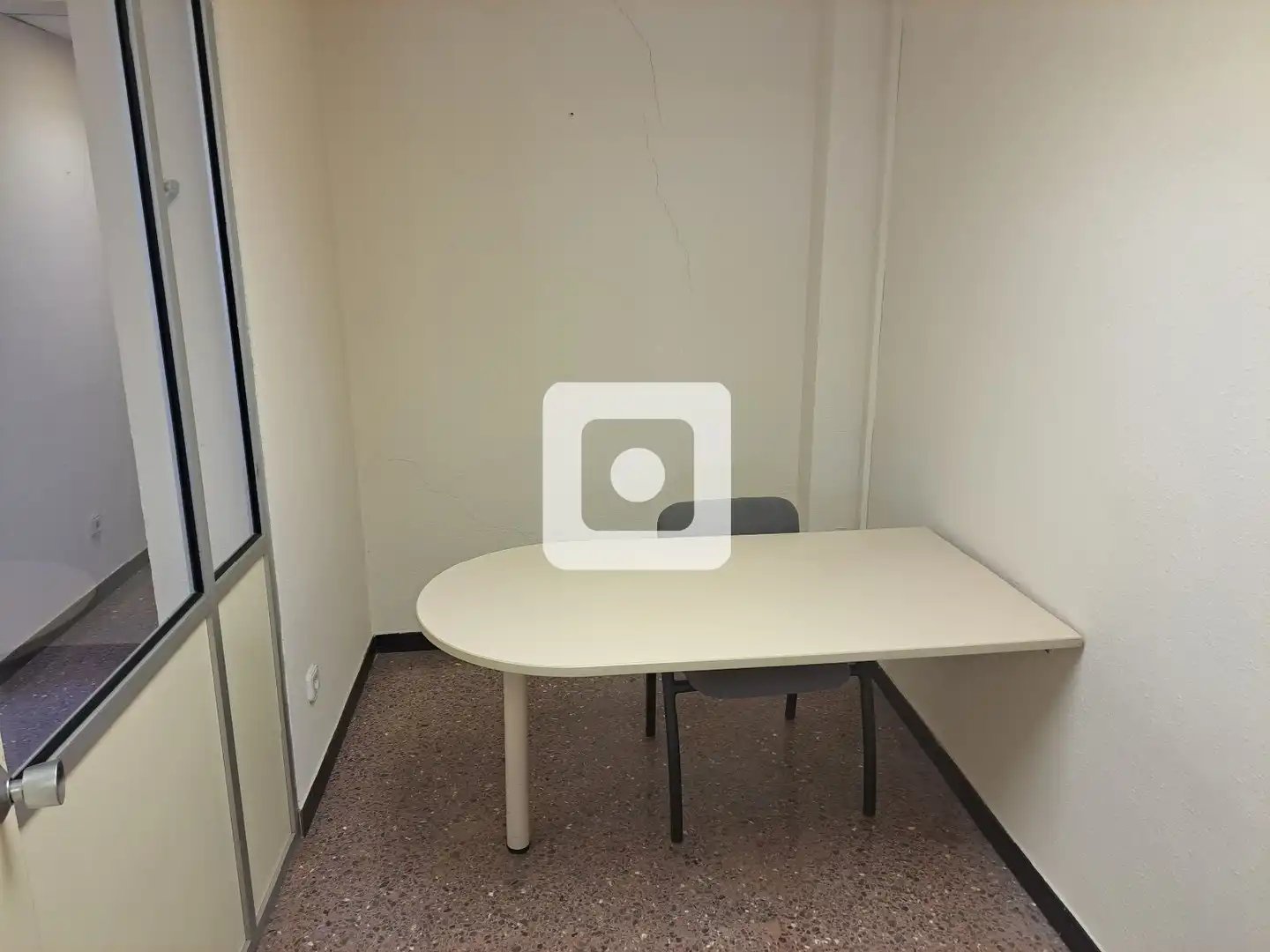 Büro zum Verkauf in Terrassa mit Klimaanlage und Heizung