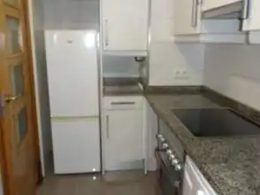 Küche von Wohnung zur Miete in Gijón  mit Heizung, Parkett und Möbliert