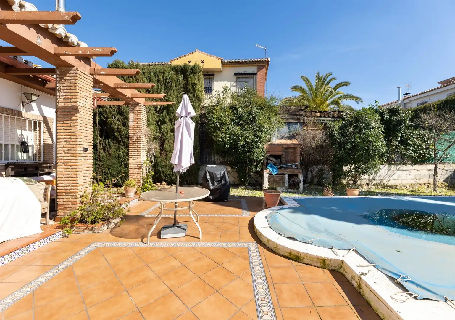 Jardín de Casa o chalet en venta en Peligros con Trastero y Piscina