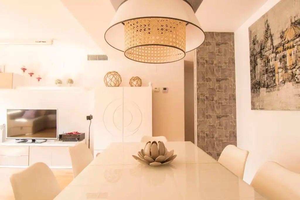 Comedor de Ático de alquiler en La Pobla de Vallbona con Aire acondicionado, Calefacción y Jardín privado
