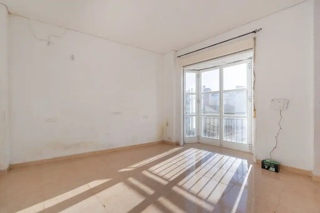 Habitación de Piso en venta en Lucena