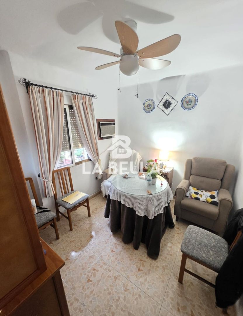 Bedroom of Flat for sale in  Sevilla Capital  with Air Conditioner and Furnished