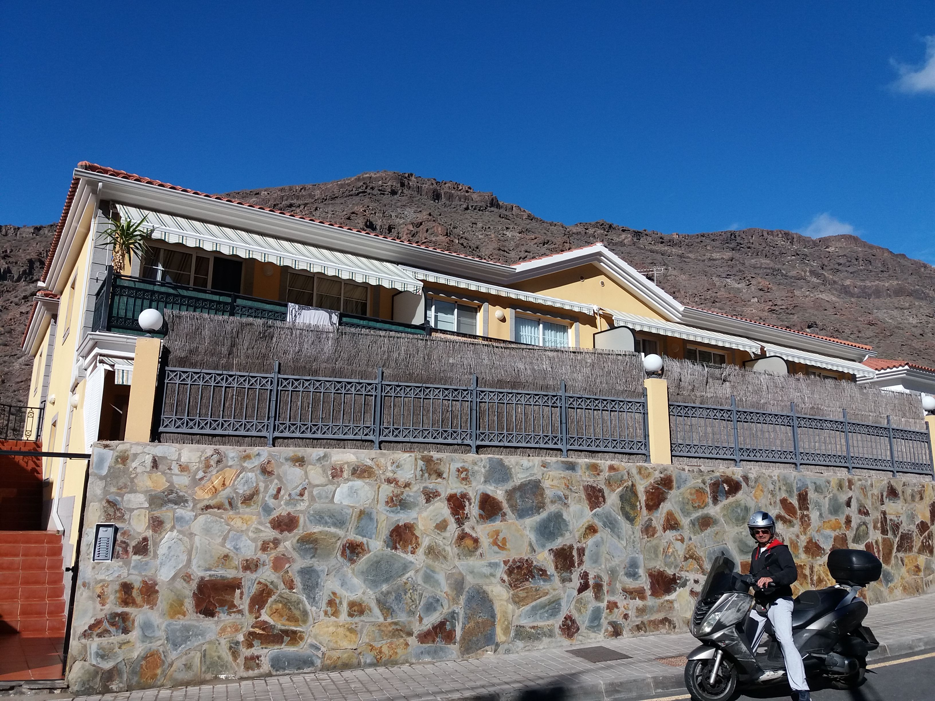 Exterior view of Garage for sale in Mogán