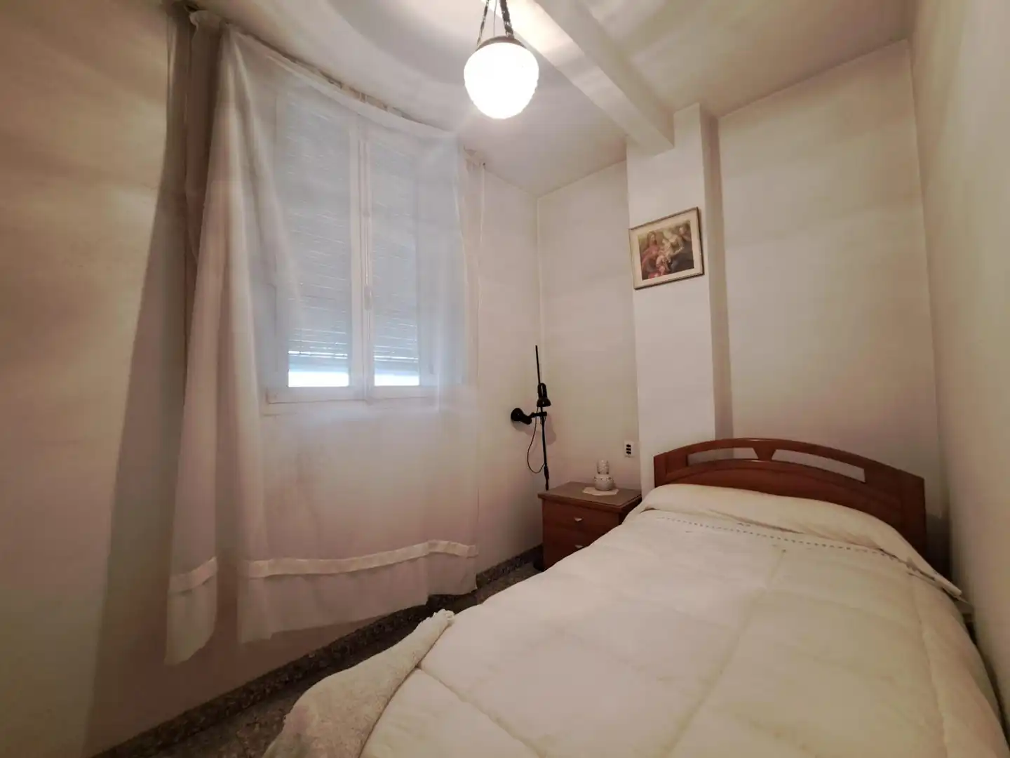 Schlafzimmer von Einfamilien-Reihenhaus zum Verkauf in Requena mit Terrasse, Abstellraum und Balkon