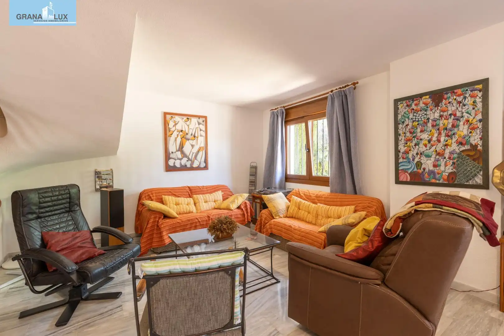 Wohnzimmer von Haus oder Chalet zum Verkauf in La Zubia mit Klimaanlage, Heizung und Gemeinschaftspool