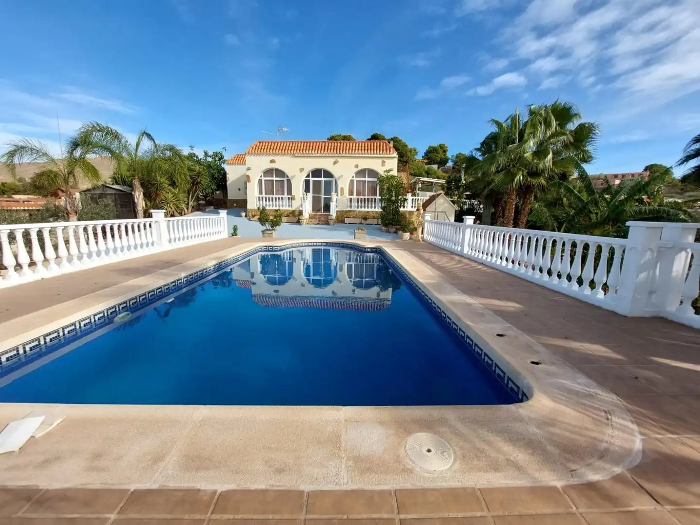Casa rustica con piscina in vendita a Tébar - Los Arejos