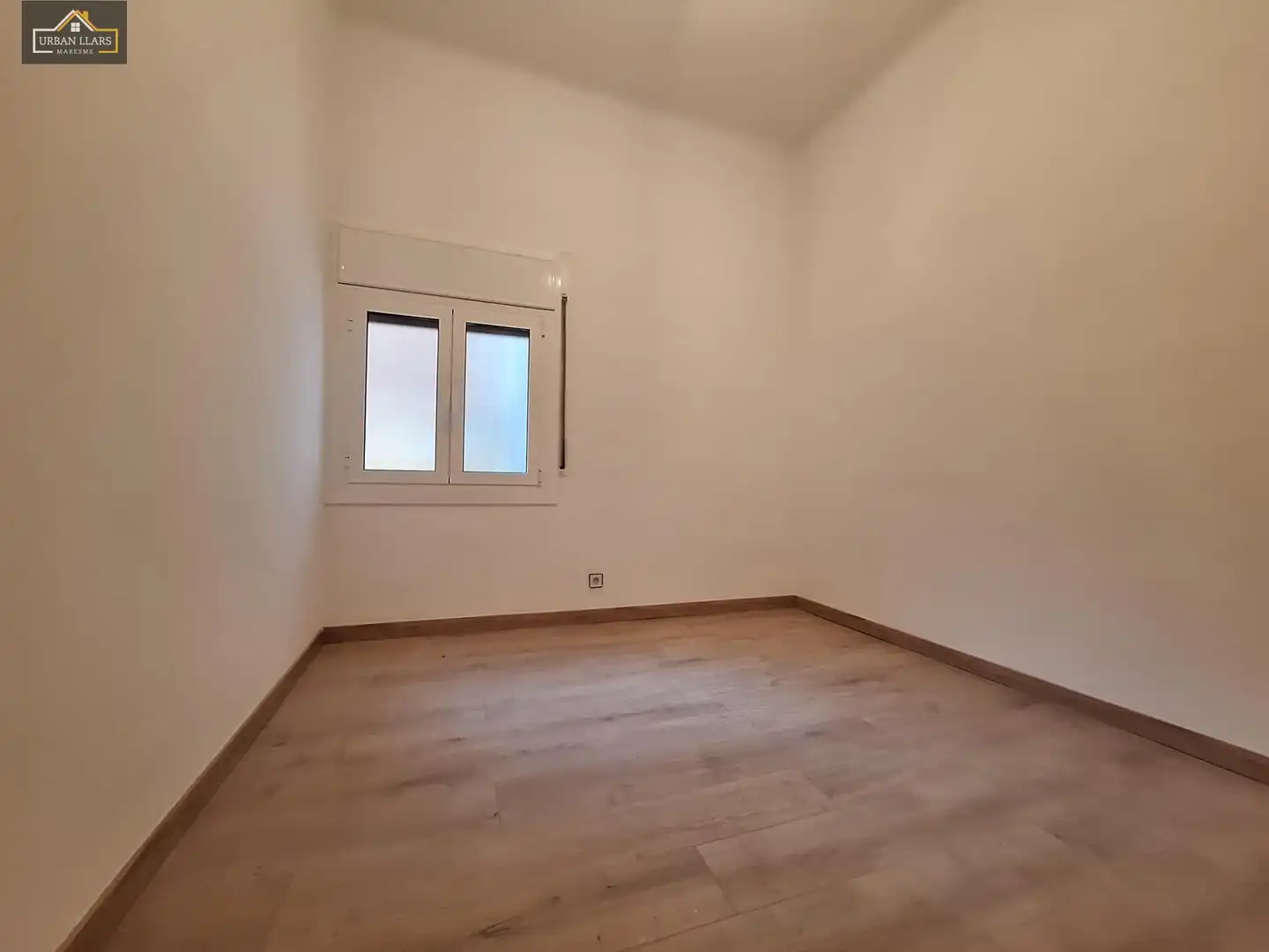 Dormitori de Dúplex en venda en Arenys de Mar amb Parquet