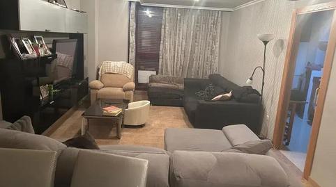 Foto 2 de Pis en venda a Avenida Josep Pau Margantoni, Pere Crespí, Alzira