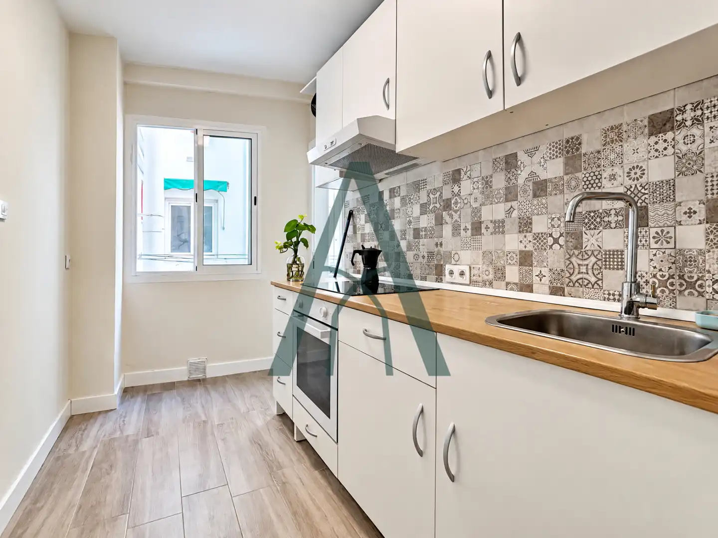 Wohnung mit Terrasse zum Verkauf in Carrer de Sant Mateu, imagen 3