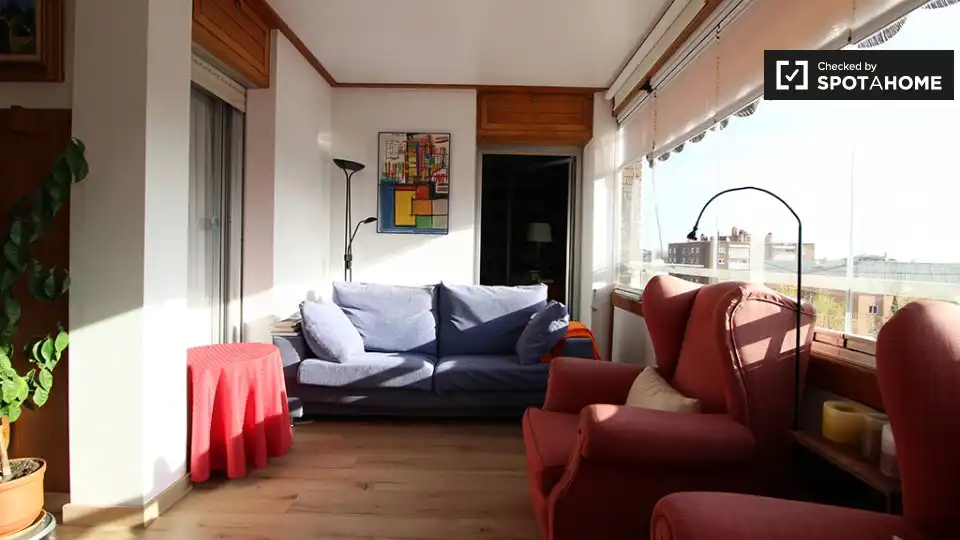 Living room of Flat for share in Madrid  with Air Conditioner, Terrace and Furnished