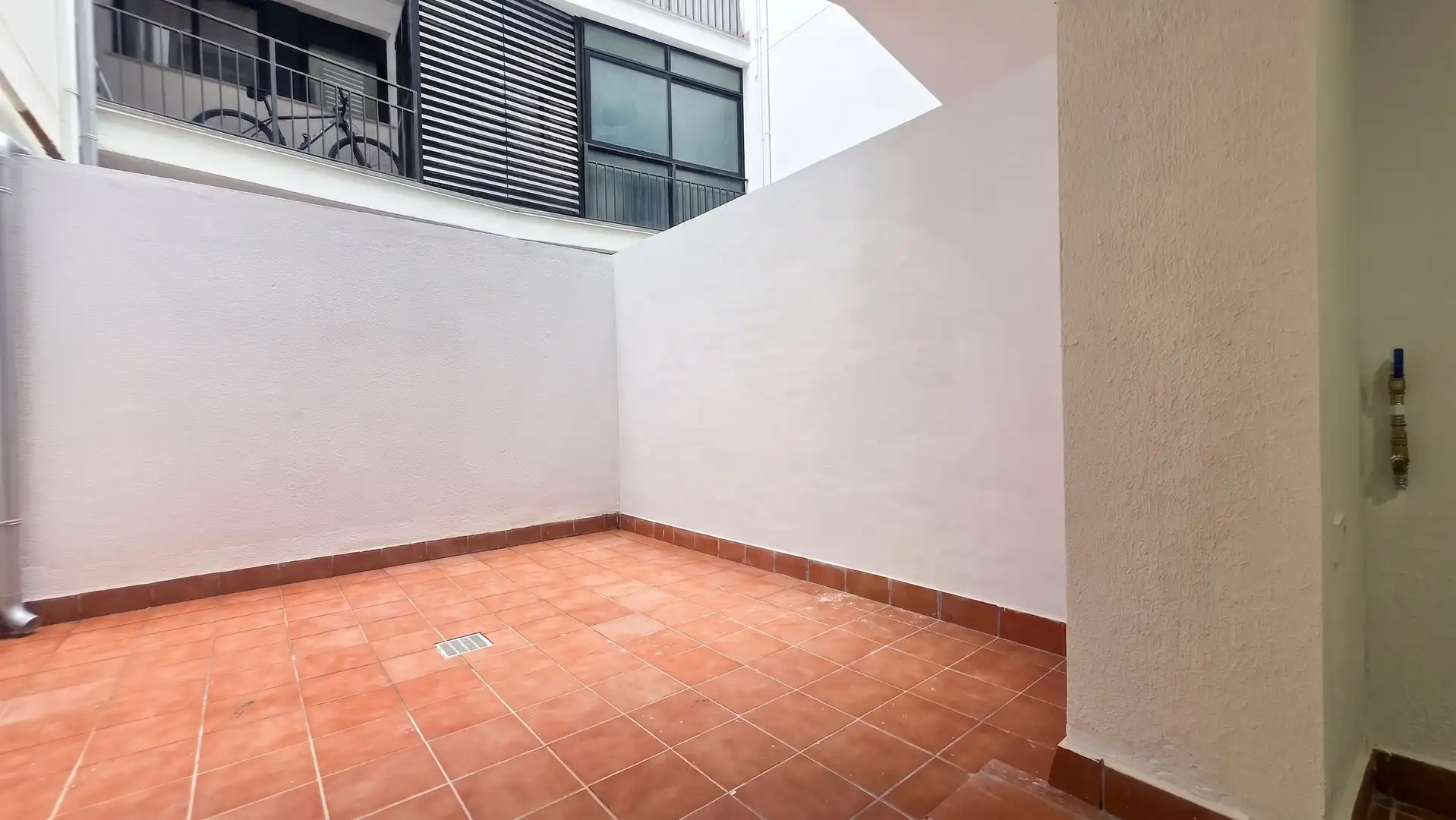 Balcony of Flat for sale in Girona  with Air Conditioner, Heating and Terrace