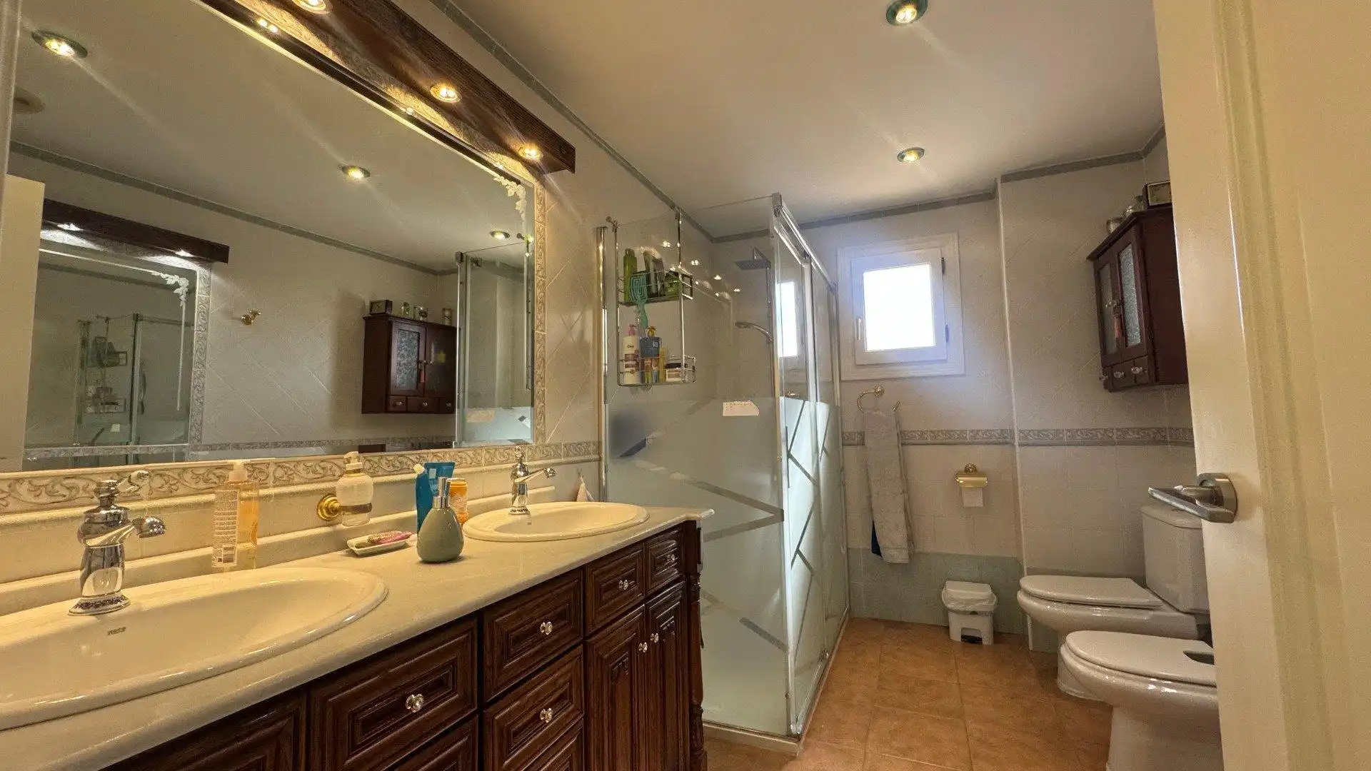 Houses for sale in Sax