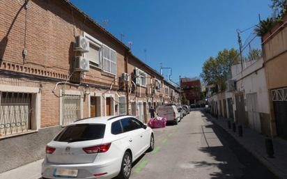 Vista exterior de Casa o xalet en venda en  Madrid Capital amb Aire condicionat, Calefacció i Jardí privat