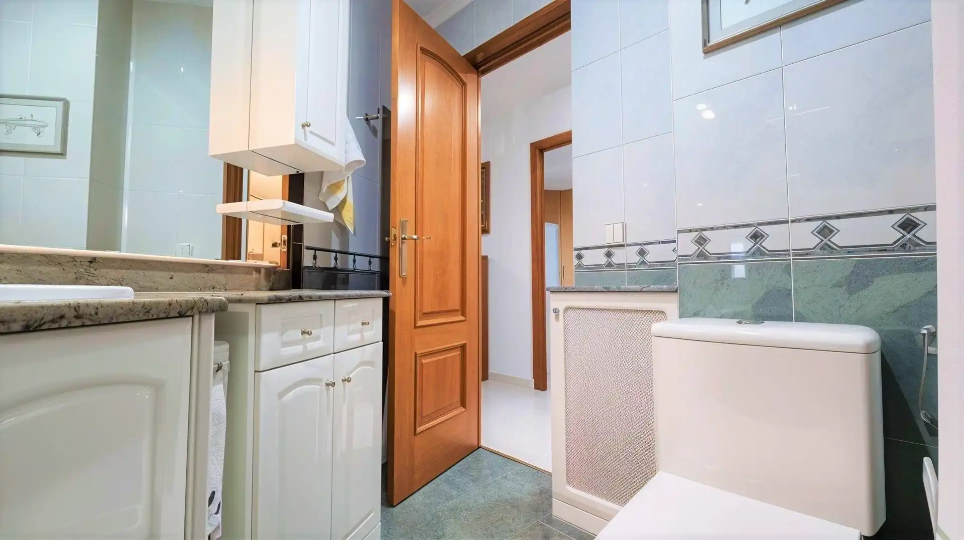 Baño de Piso en venta en Reus con Calefacción y Balcón
