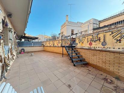 Vista exterior de Planta baixa en venda en Terrassa amb Aire condicionat i Terrassa