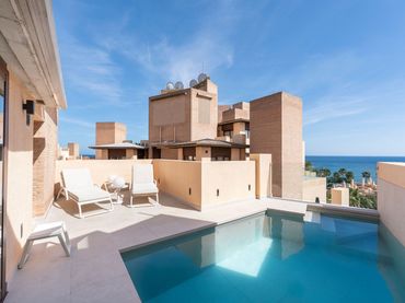 Penthouse mit Pool zum Verkauf in Marbella Centro