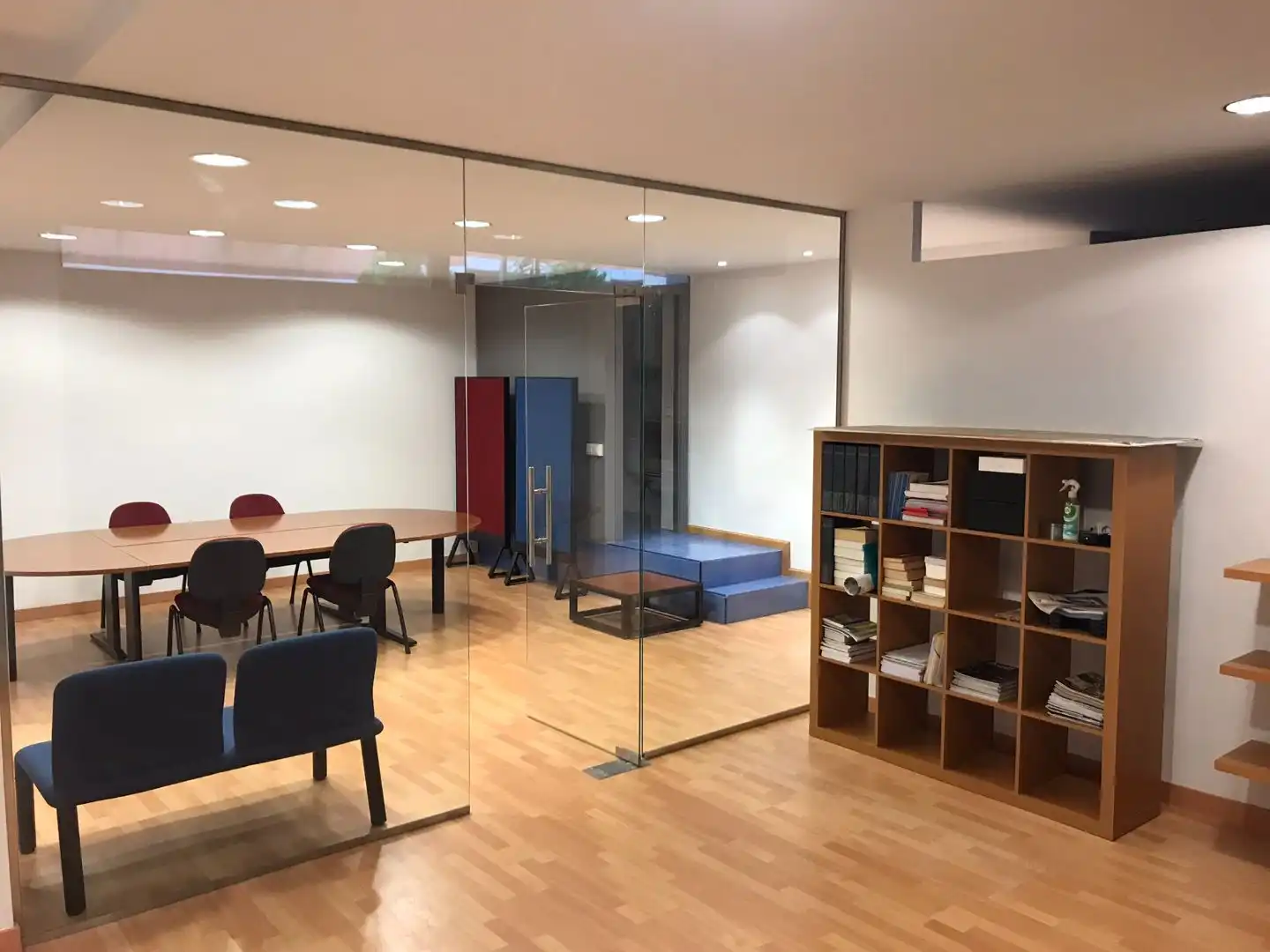Local de alquiler en Zamora Capital  con Parquet y Amueblado