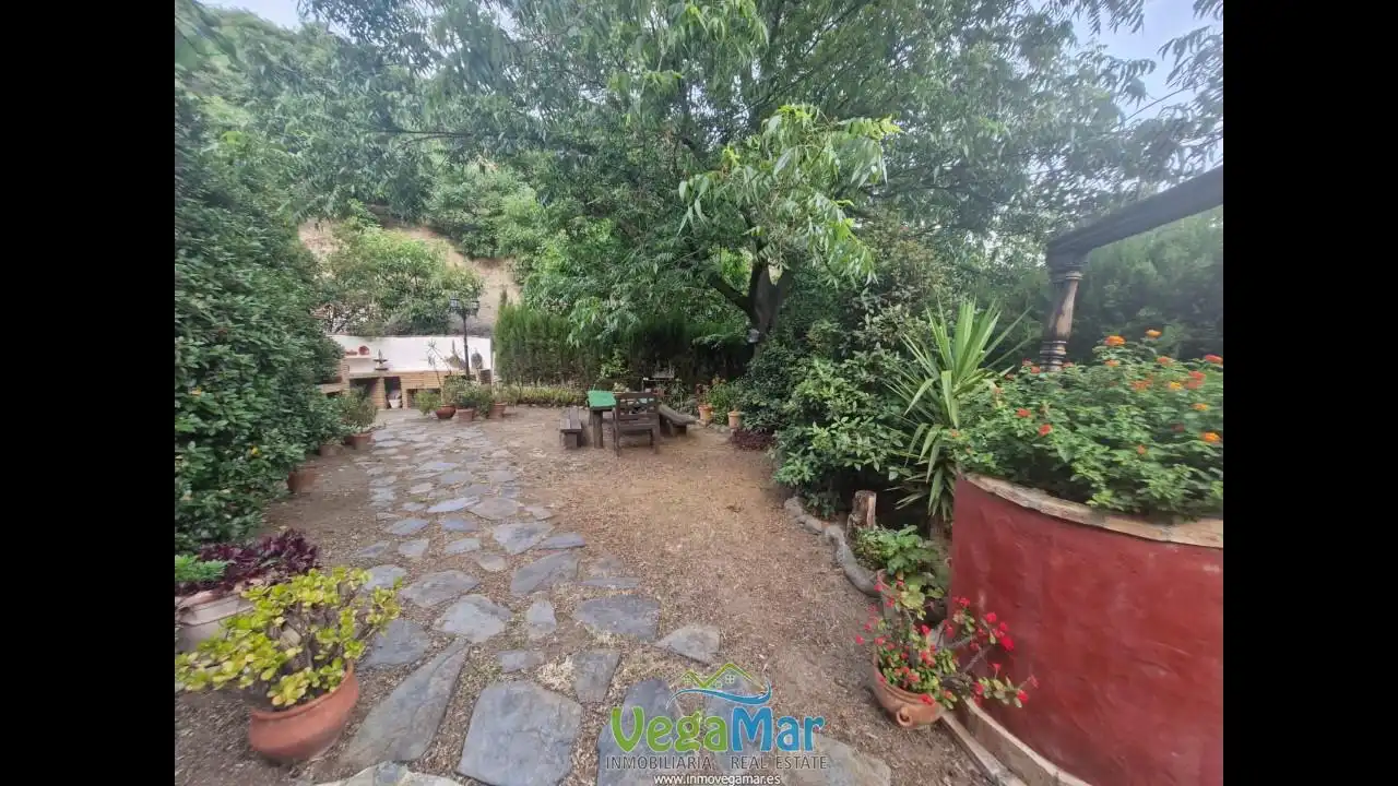 Jardí de Finca rústica en venda en Jete amb Jardí privat, Terrassa i Piscina