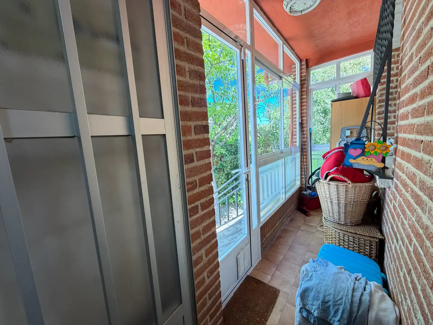 Terraza de Casa o chalet en venta en Pelayos de la Presa con Jardín privado, Piscina y Amueblado