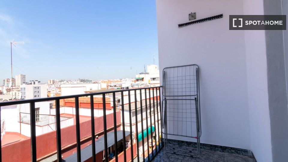 Balcony of Flat to rent in L'Hospitalet de Llobregat  with Air Conditioner, Heating and Furnished