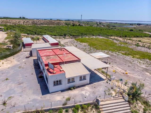 Casa-chalet en Venta en Los Montesinos