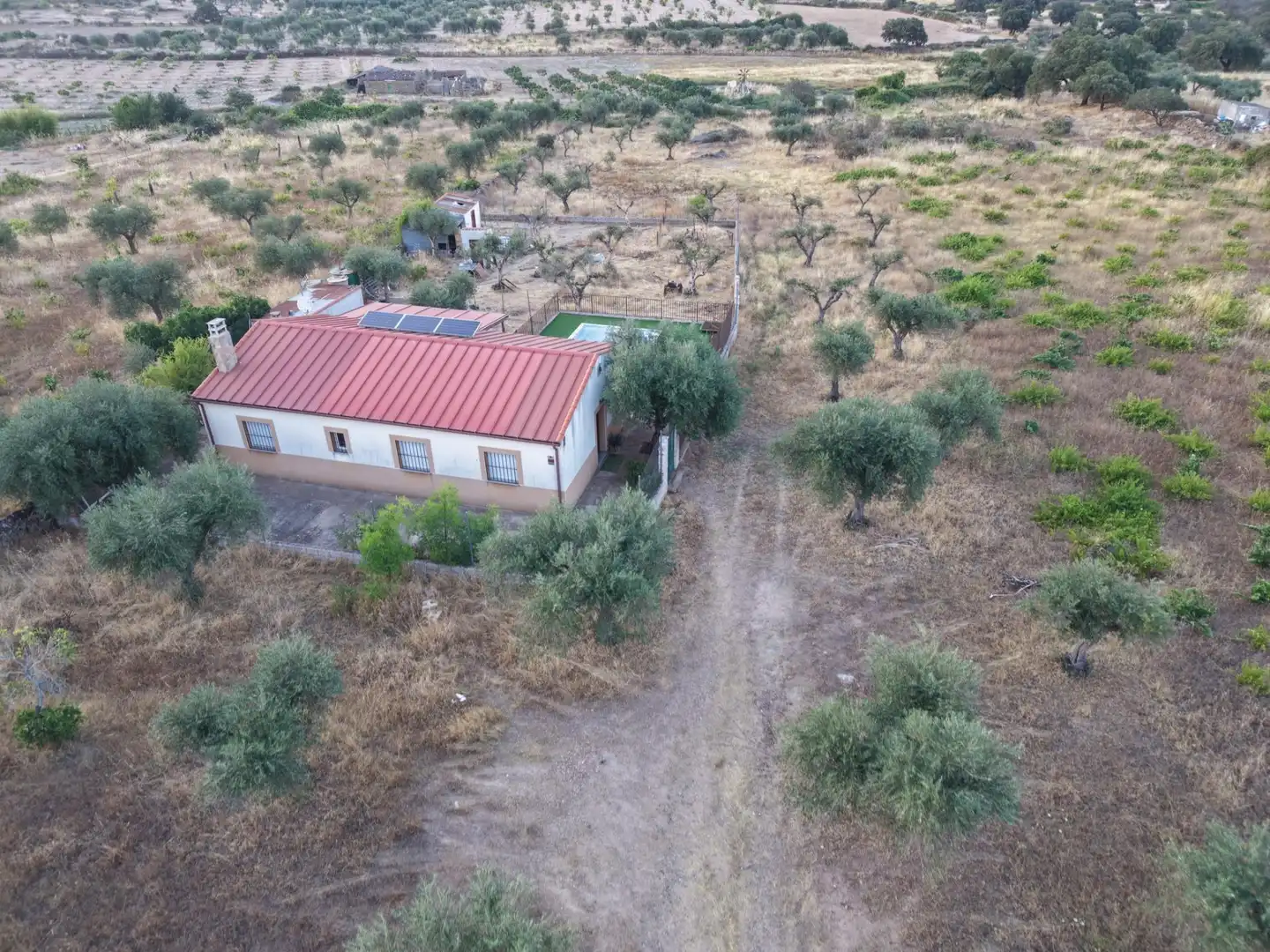 Country homes for sale in Alcuéscar  with Storage room and Swimming Pool