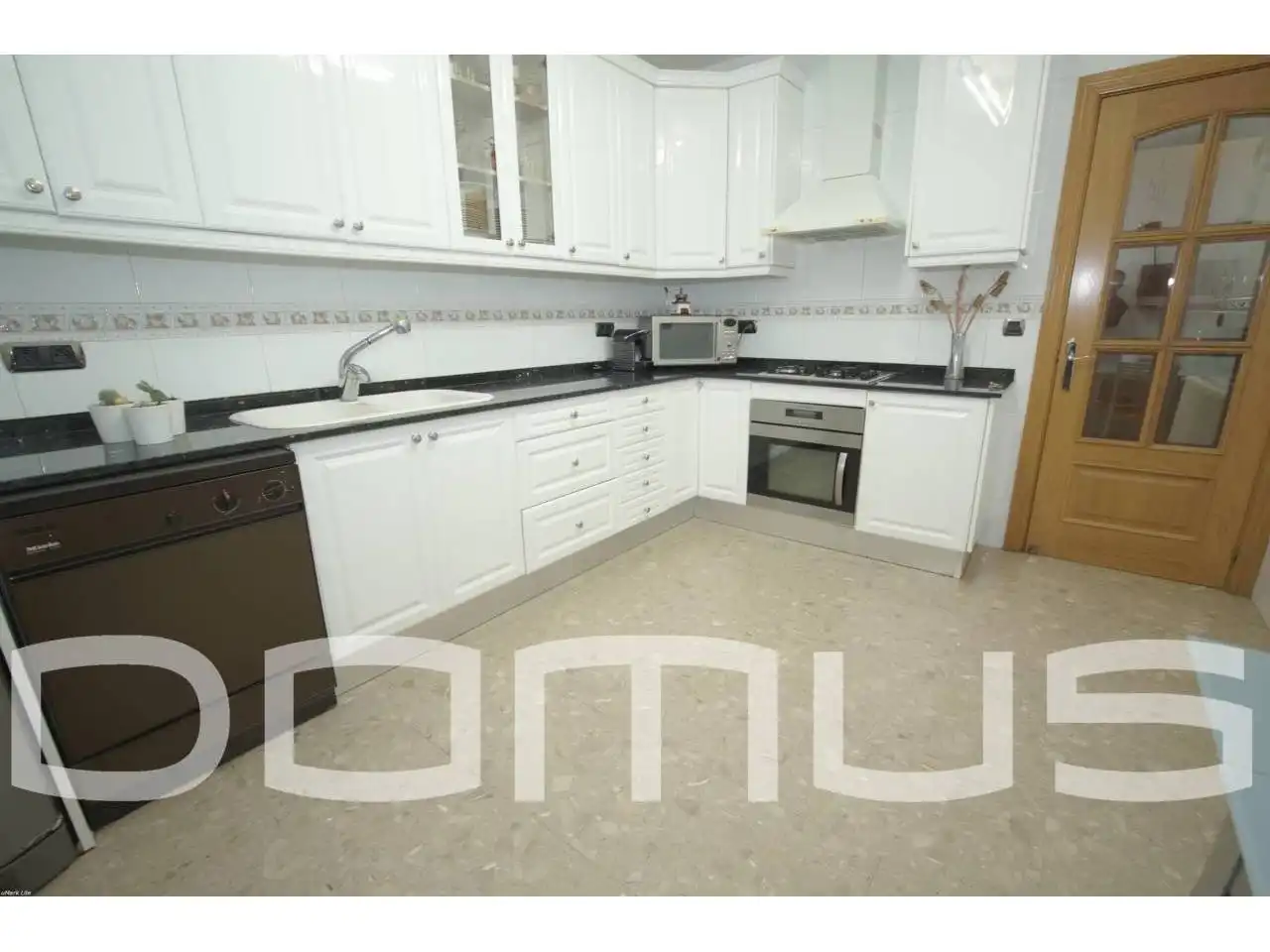 Cocina de Casa o chalet en venta en Sant Boi de Llobregat con Calefacción y Terraza
