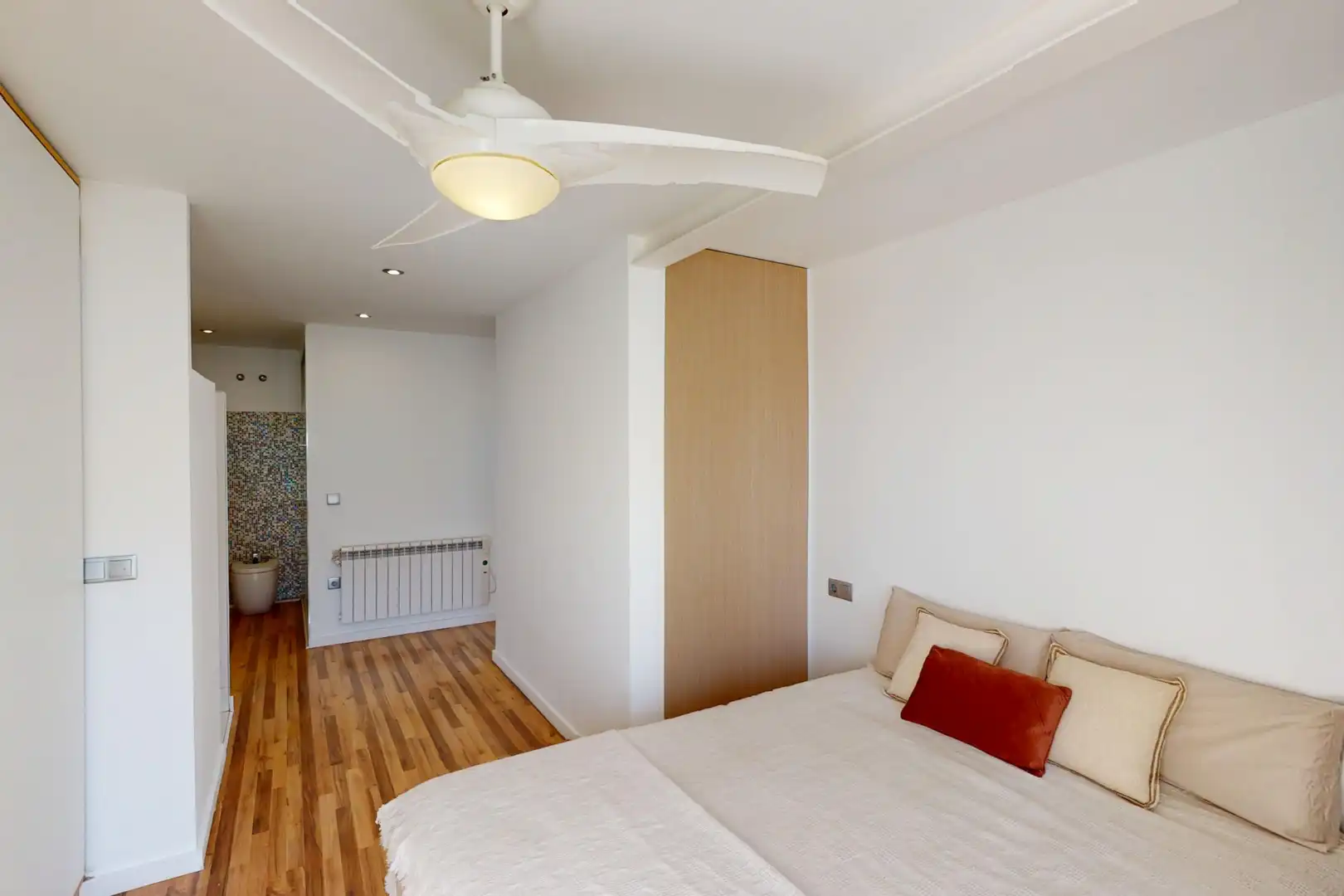 Dormitori de Casa o xalet en venda en Almazora / Almassora amb Jardí privat, Terrassa i Traster