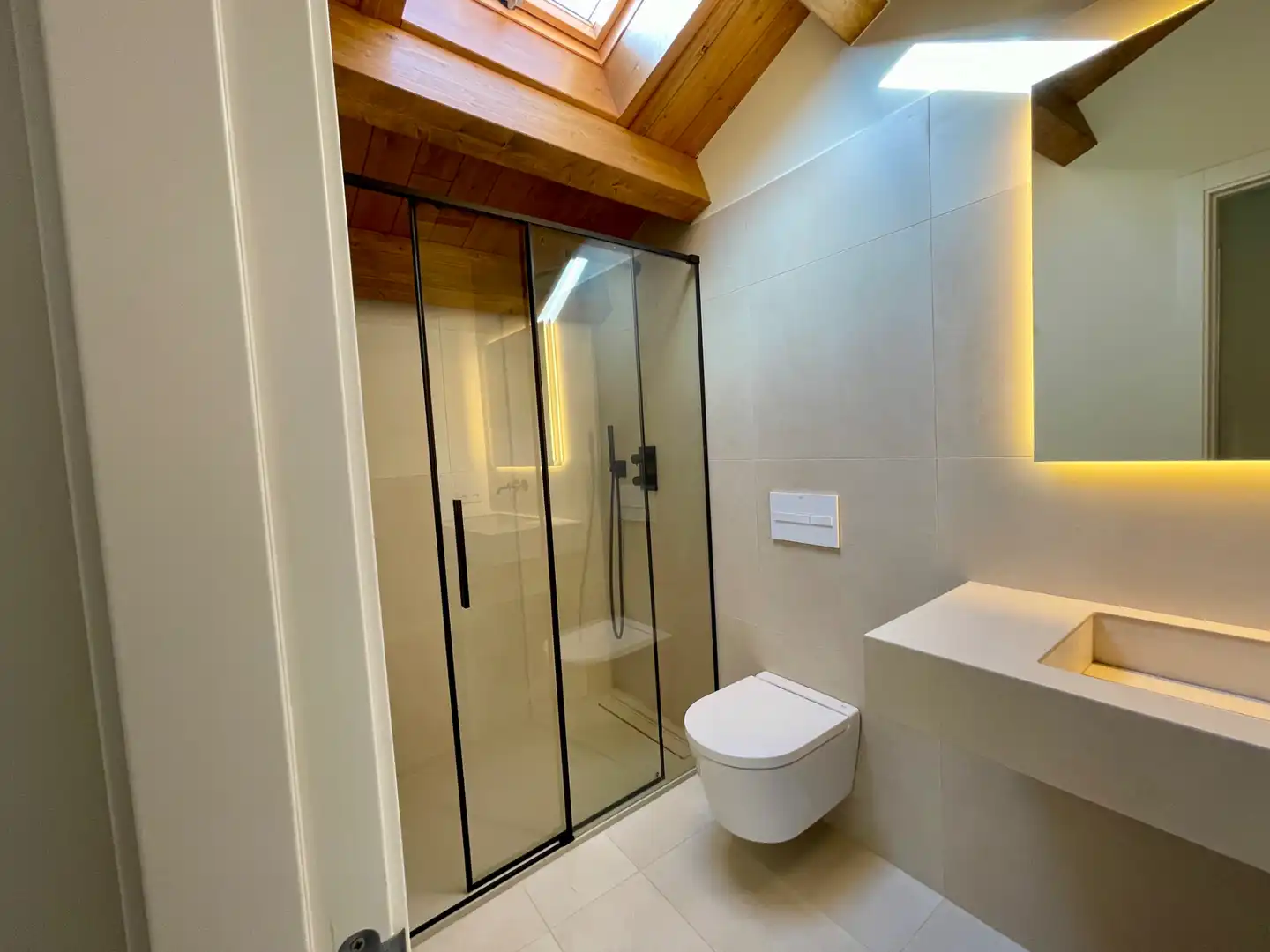 Baño de Finca rústica en venta en Setcases con Calefacción, Parquet y Trastero