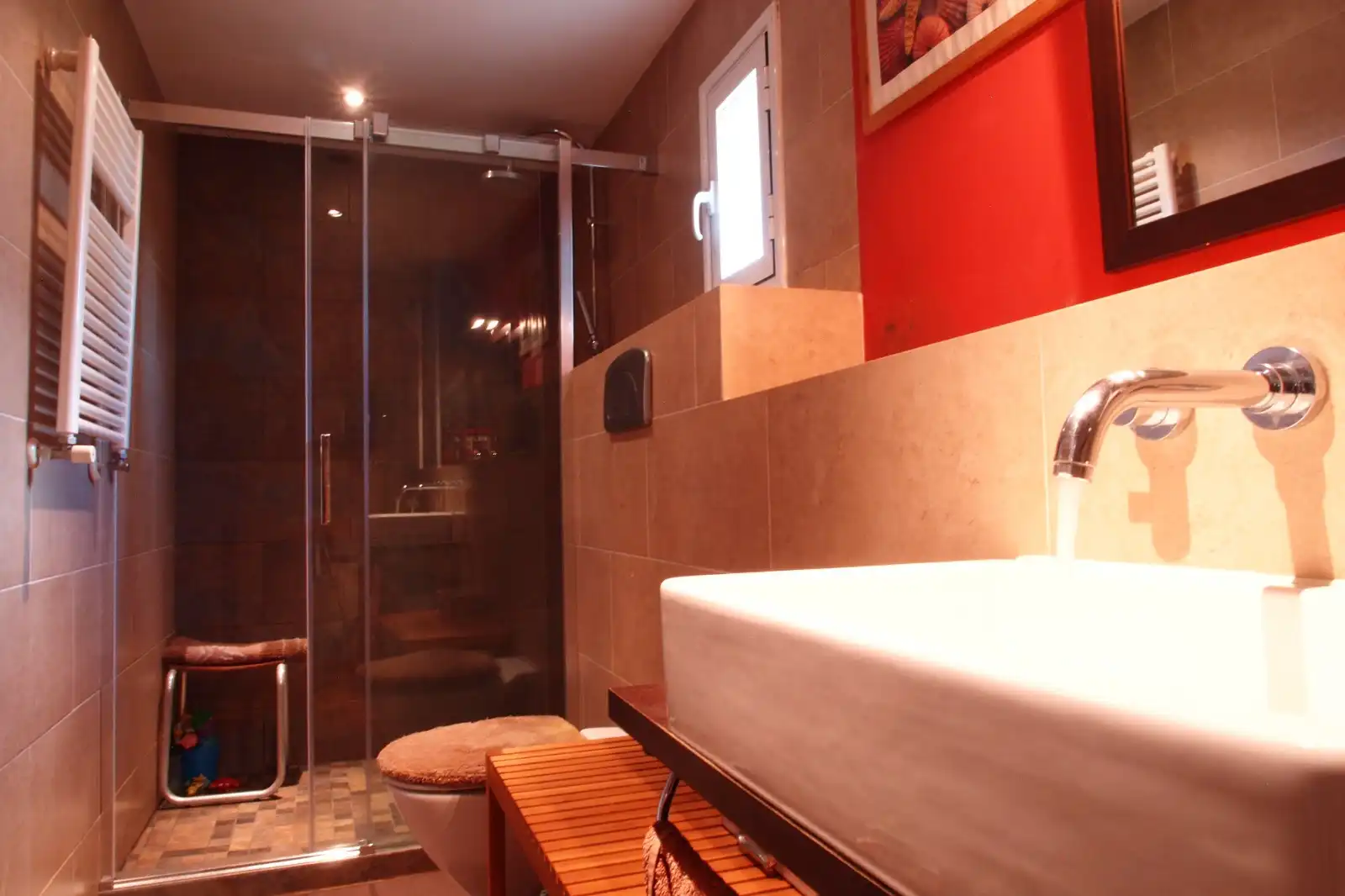 Baño de Casa o chalet de alquiler en Sant Cugat del Vallès con Aire acondicionado, Calefacción y Jardín privado