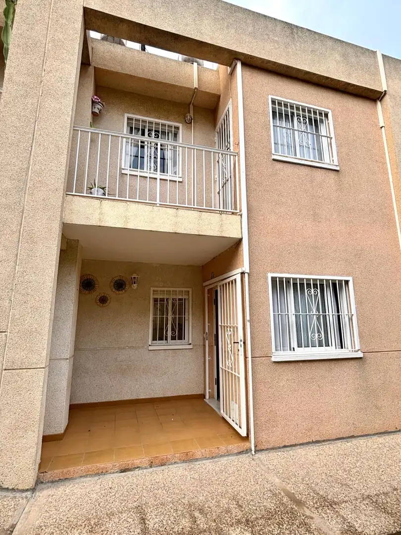 Terrassa de Casa adosada en venda en Torrevieja amb Aire condicionat, Calefacció i Terrassa