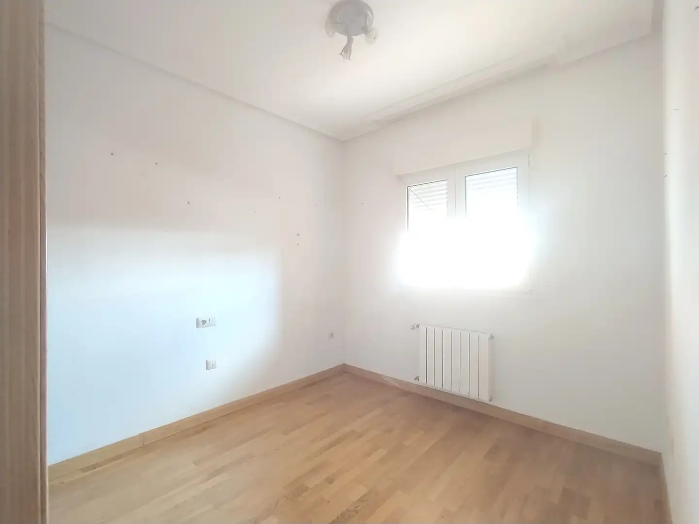 Schlafzimmer von Wohnung zum Verkauf in Mérida mit Klimaanlage, Abstellraum und Balkon