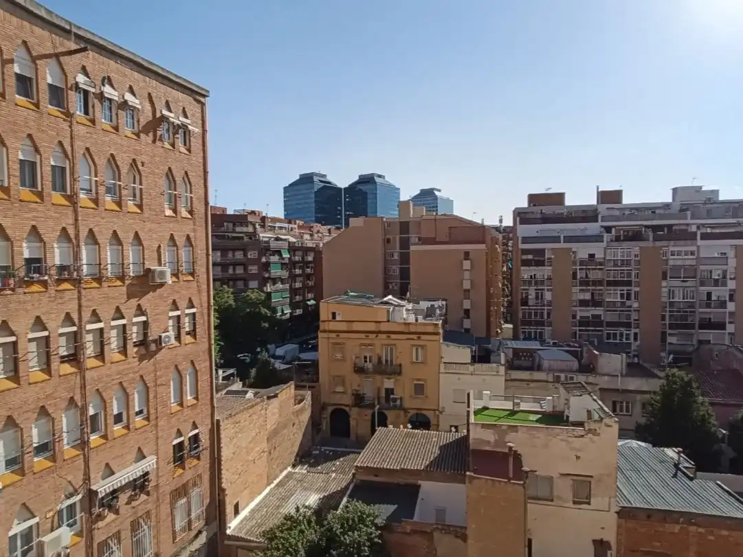 Flat with lift for sale in Carrer dels Ferrocarrils Catalans 81, imagen 18