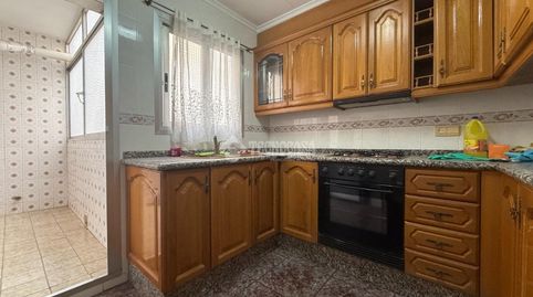 Foto 2 de Piso en venta en Barrio de Benicalap, Valencia Capital