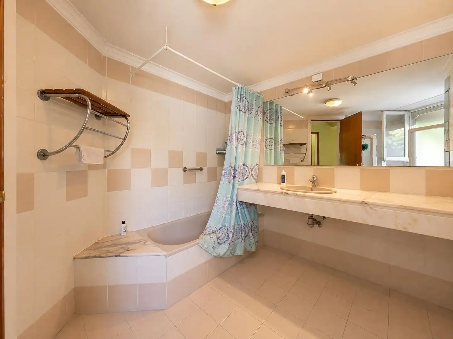 Baño de Casa adosada en venta en Salou con Calefacción, Jardín privado y Terraza