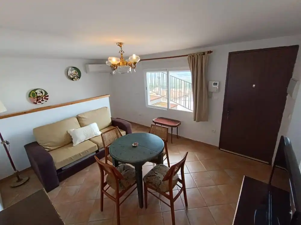Dormitori de Casa o xalet en venda en Chilluévar amb Aire condicionat, Terrassa i Moblat