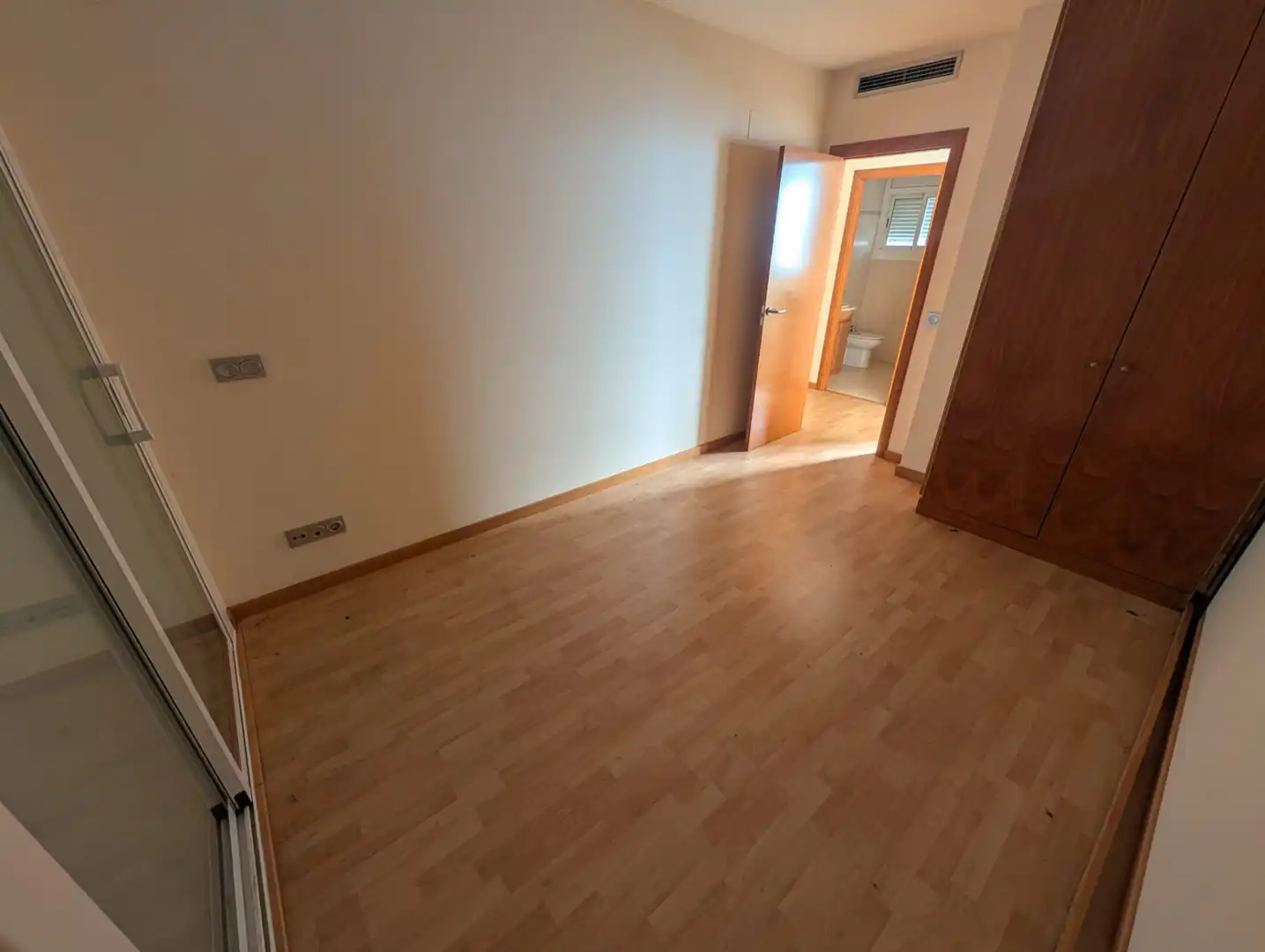 Reihenhaus mit Pool zum Verkauf in Carrer Montserrat Roig, imagen 12
