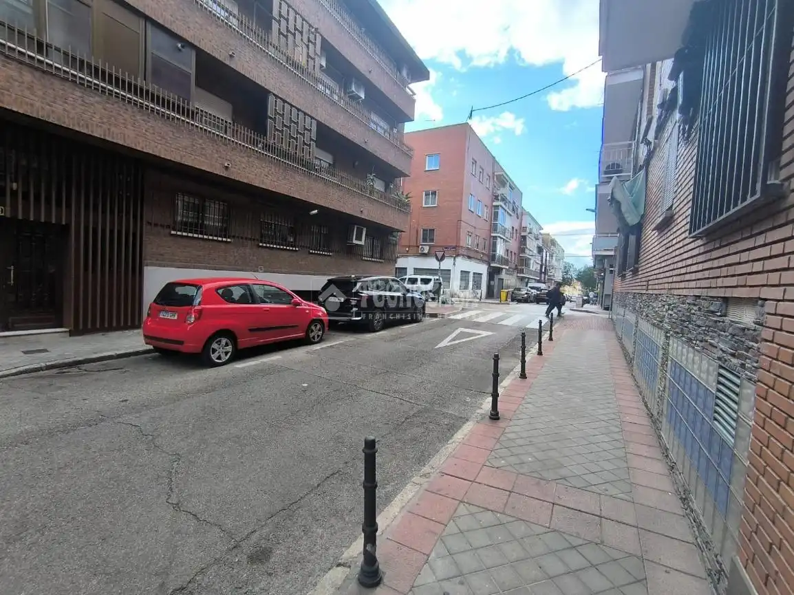 Vista exterior de Piso en venta en Madrid con Aire acondicionado, Calefacción y Parquet