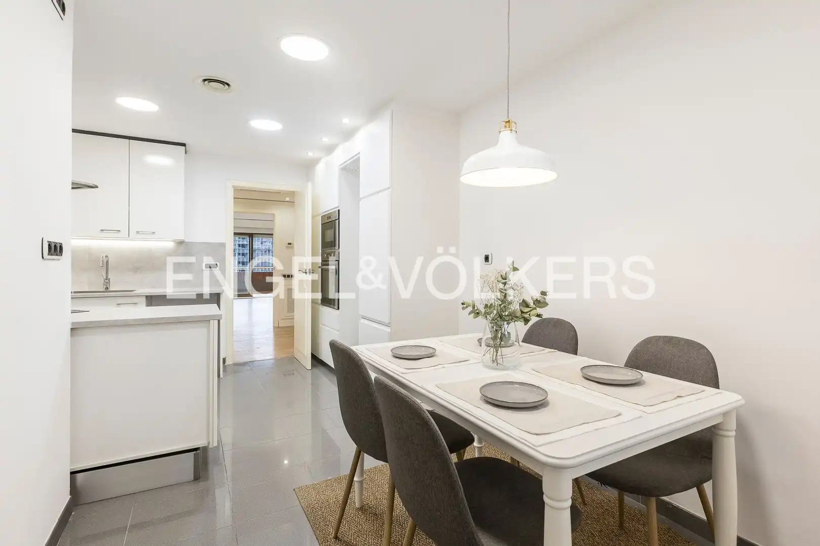Flat with terrace to rent in Les Corts, imagen 22