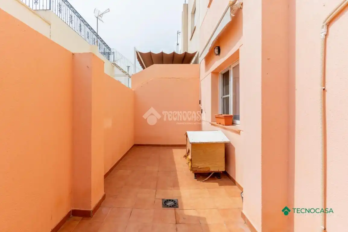 Terrace of Detached homes for sale in Roquetas de Mar  with Air Conditioner and Terrace
