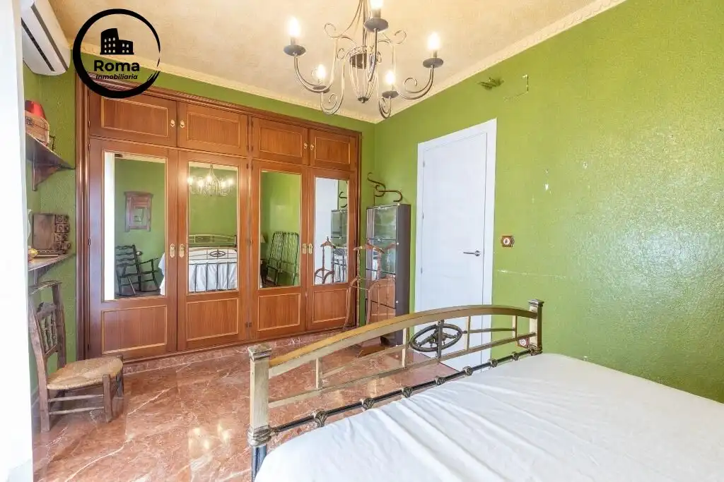 Bedroom of Detached homes for sale in Granada  with Terrace and Community pool