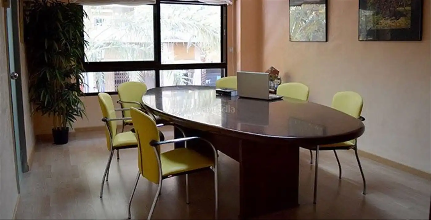 Office space with lift to rent in Passeig de les Germanies 98, imagen 3