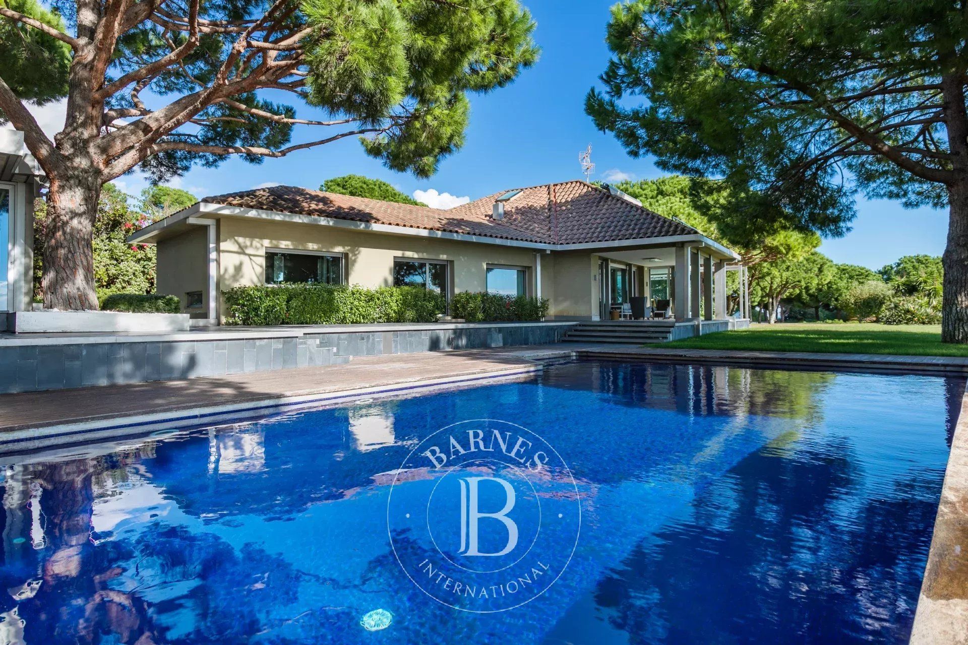 Exterior view of House or chalet for sale in Arenys de Mar  with Air Conditioner, Heating and Storage room