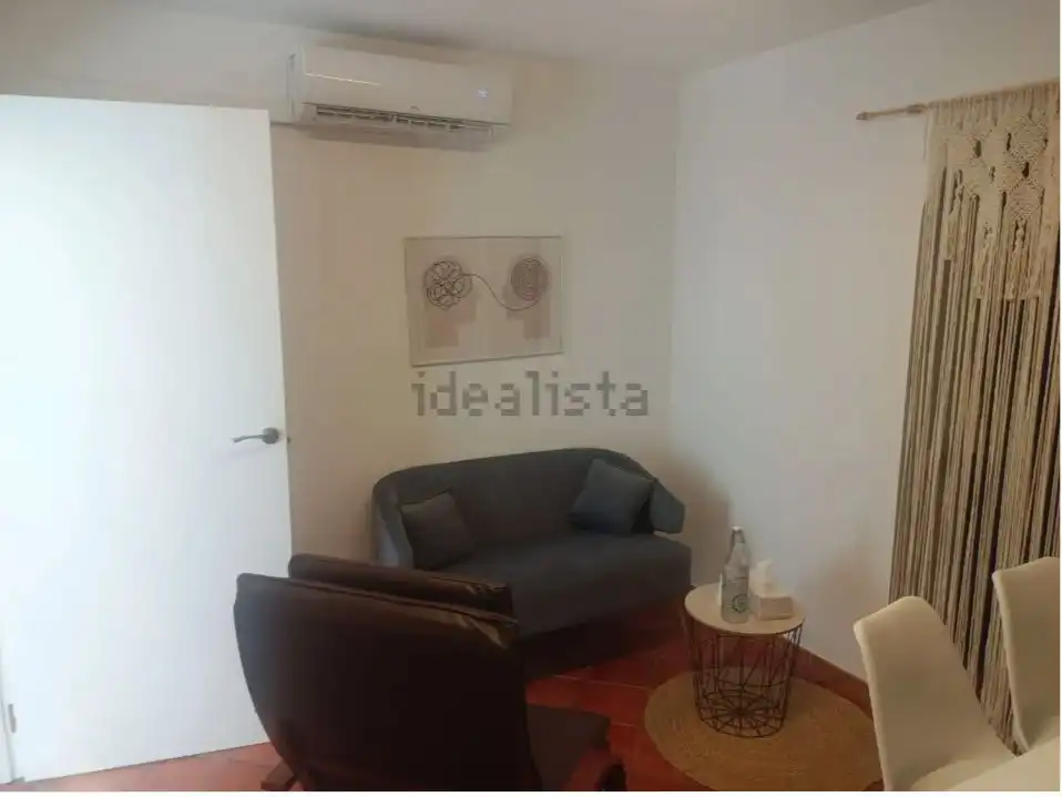 Local comercial en traspàs a Carrer d'Àngel Guimerà 53, imagen 2