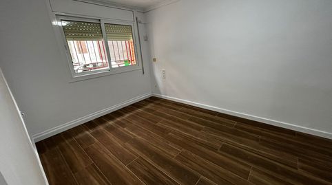 Foto 2 de Planta baixa en venda a La Gavarra, Cornellà de Llobregat