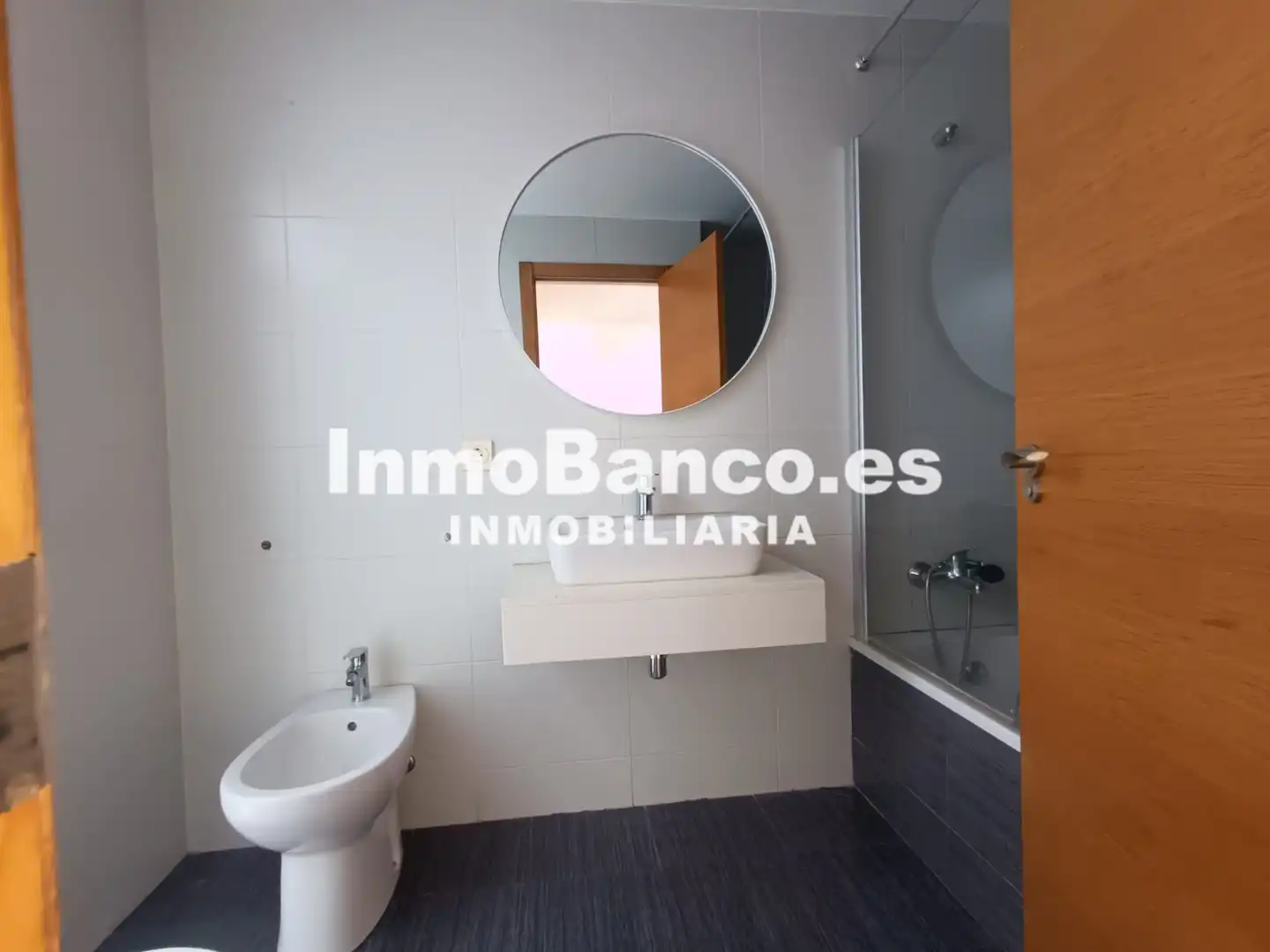 Detached homes for rent in La Pobla de Vallbona  with Air Conditioner, Heating and Terrace