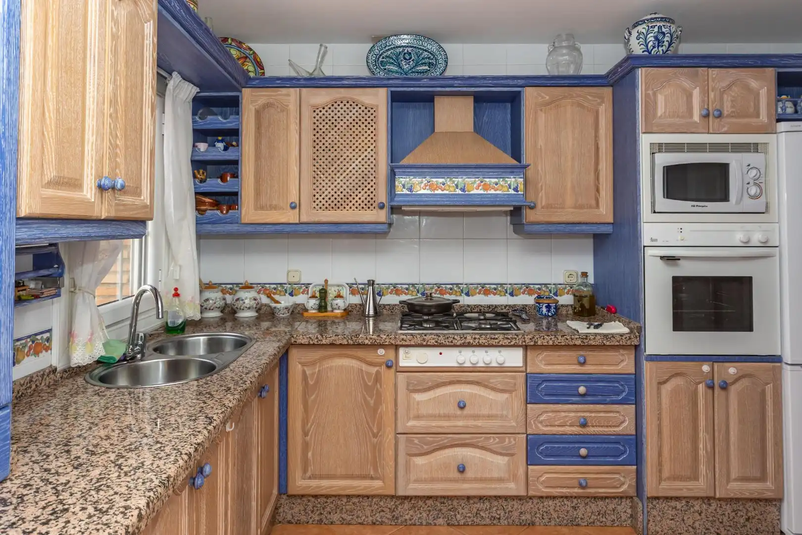 Kitchen of Houses for sale in Aldeire  with Air Conditioner, Heating and Balcony
